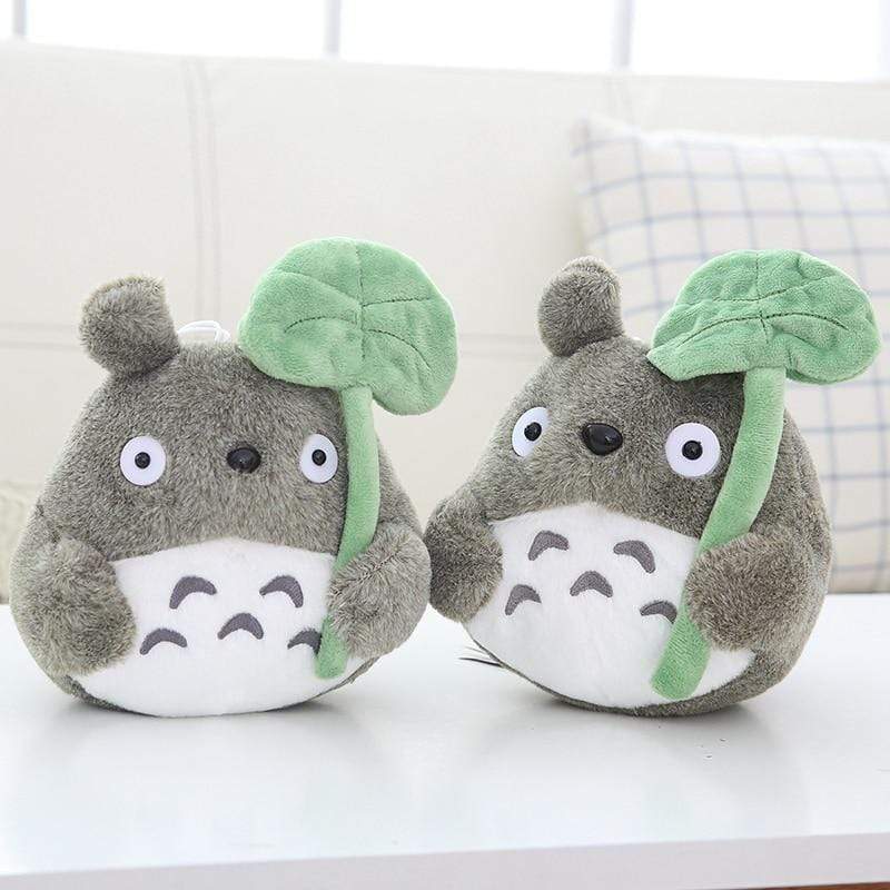 peluche-kawaii-totoro-sous-la-pluie-28604180987948